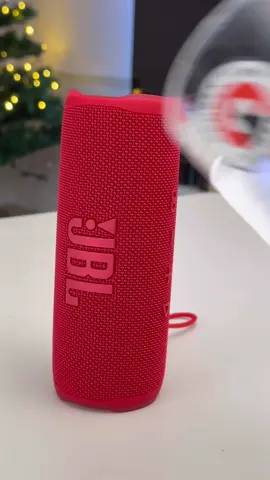 The @jbleurope Flip 6, legit the best speaker around!! #JBL #JBLFlip6