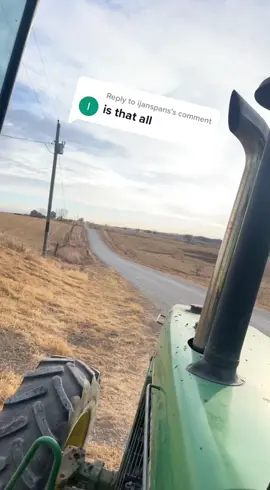 Replying to @ijanspans @prairiestatetractor #4955 #HolidayOREOke #55series #johndeere #harvest22 #foryou 