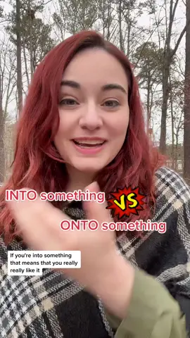 Learn these #englishexpressions 😃 INTO something vs. ONTO something 🕵️‍♀️ Like my channel? Don’t forget to follow and check out my new website (in bio) ❤️  #englishvocabulary #inglesfacil #vocabularioingles #انگلیسی #aprenderinglés #eslteachersoftiktok #ainglais #ingilizceöğretmeni #ingilizce #profesordeingles #inglesnotiktok #aprendeingles #englishlesson #informalenglish #americanslang 