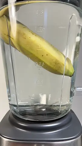 Banana #fyp #foruyou #banana #slowmo #satisfying #sounds #justinbieberlonely 