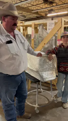 He’s so excited he yawned 🤦🏻‍♀️ Picking up his new knife oven! #KnifeMaking #KnifeOven #Kiln #KeepRanchin #entrepreneur #kidpreneur 