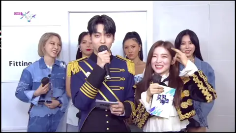 untouchable‼️#jangkku #soorin #sunghoon #wonyoung #soobin #arin #musicbank #mc