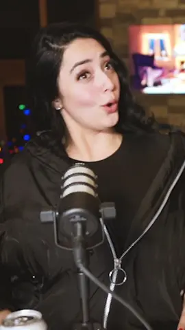 Que grupo llevarian los de Pero Anoche @Adriana y Jorge a su boda?? 👰‍♀️🤵🏻💍 #boda #parati #fyp 