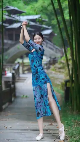 Just like this green scenery, the mood is a good #beauty #beautiful #sexy #enchanting#fyp @tiktok @eulogioaguilar863 @marroquin477 @the_ham_84 