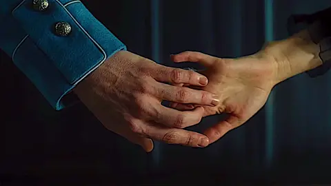 So aesthetic #annakarenina #kieraknightley #alexeivronsky #aarontaylorjohnson #prideandprejudice #atonement #leotolstoy 