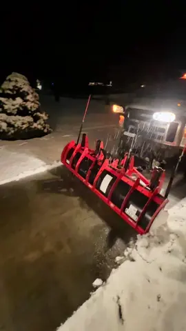 Love our Hiniker C-Plow! #plow #snowplow #hiniker #hiniker #hinikercplow #fyp #satisfying 