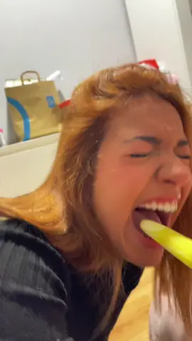 Dioooss juro que no tenía pensado terminar así 😂 #broma #prank #humor #bromadepareja #bromahelado 