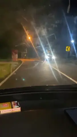 nopo Uyah kui asin?mergo sing manis kui kmu,kiwww🥰😁#fyp #drivermuda 