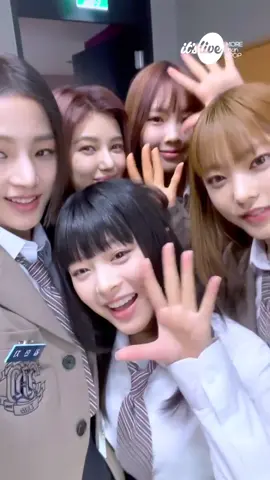 [it's Live] it's Live 뉴진스 퇴근길 캠🏃‍♀️ #itsLive #KPOP #잇츠라이브 #fancam #직캠 #퇴근길 #wayhome #뉴진스 #newjeans 