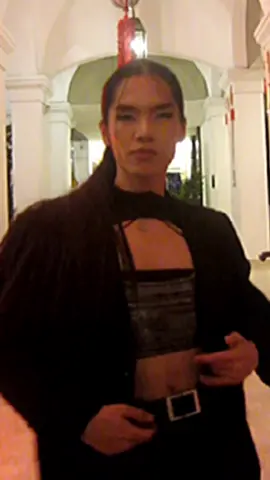 pov: i'm an up and coming supermodel from the 90s 💫 #Runway #model #fashion #vogue #SuperModel #dreitista #philippines #modeltok #fashiontok #runwaytok #fyp #fypシ #fypage #viral #viralvideo #viraltiktok #modeltok #enby #lgbt #lgbtq #lgbtqia #lgbtqiaplus #gay #queer #voguephilippines 