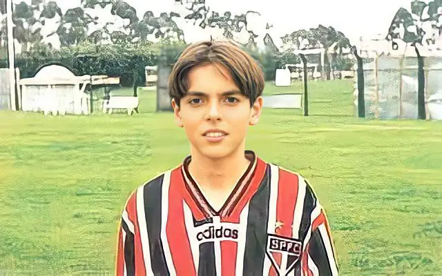 Kaká quando criança #kaka #fyp #viralvideo #kakazetes #fy 