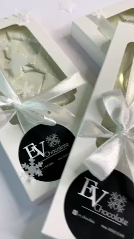 Справжня Снігова казка, шоколадні плитки в білому велюрі🤩#chocolate #цукеркиручноїроботи #назамовленняукраїна 