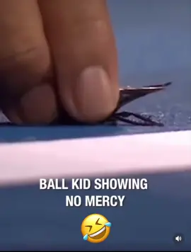 BallBoy shows no mercy 😅😅😅 #tennis #ballboy #sports #nomercy #joke #funny #tvmoments #laugh #poorbugger #purebants2022 #tiktok #fyp #foryou #following #followme #like #treatment #brutal 