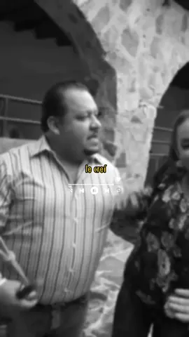 Pesado - Le Creí 🥺🥀🍂💔 #parati #rolitachida #letrasdecanciones #letrasbonitas #videomusic #paradedicar #lyricsvideo #lyrics #lecreipesado #lecrei #betozapata #pesado #grupopesado 