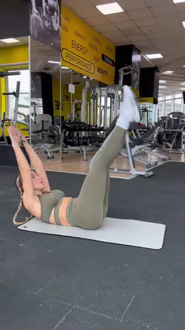 Abdominais em uma semana fazendo esses exercícios viu 🔥#fit #michellefit #LearnOnTikTok 