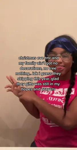 hopefully they don’t wake up on sunday expecting nothing from meee .. #christmas #holidays #christmascancled #HolidayOREOke #fyp #nogifts #nomoney #broke 