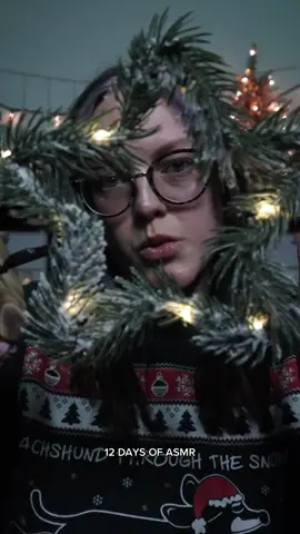 full video is now up on the tube 🎄 #asmradventcalendar #christmasasmr #asmrtriggerassortment #holidayasmr 