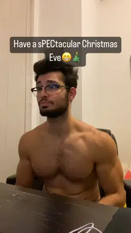 Happy holidays gym lads😁 #pecdance #gym #Fitness #christmas #fyp 