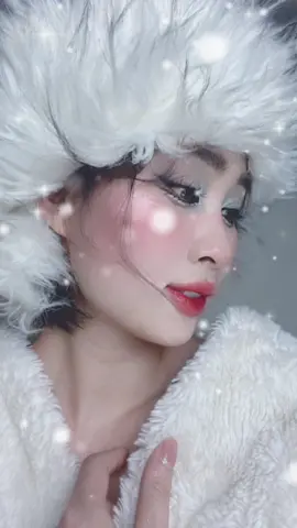 Ớ bên aiii🤞 #anphuongmakeup #bienhinh #xuhuong #viral #xuhuongtiktok #trending 