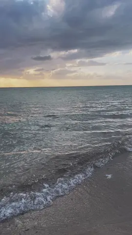 #بحر #ينبع #تصويري #مطر ##اكسبلورر #البحر 👌😴😴 خييييييااااال