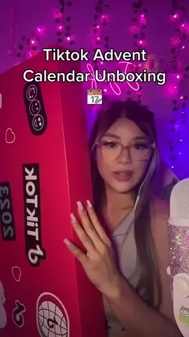 Merry Christmas 🎄 #asmr #asmrunboxing #asmradventcalendarunboxing #asmradventcalendar #tiktokadventskalender #fyp 
