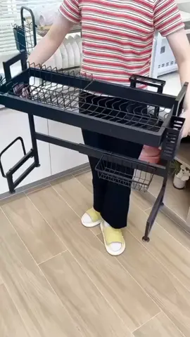 Adjustable large dish drainer. #KitchenHacks #kitchenhack #kitchenware #drainer #amazonfinds2022 