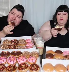 #donuts#challenge #fatchicks #calories #mukbang #alot #sweet#sweetdonuts @Nikocado Avocado 