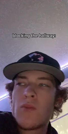 not the elbow😂 #bradylxix 