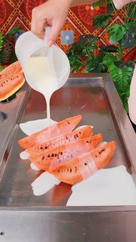 Watermelon ice cream #yumup #fyp #foryou #LearnOnTikTok 