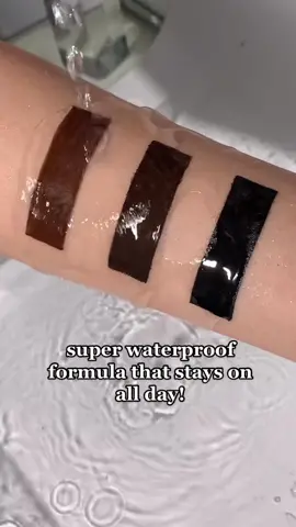 Waterproof check with the newest Heroine Make Prime Liquid Eyeliner! 💦    Available online and in-stores. 🛒    #heroinemake #heroinemakeph #beautyboxcorp #jbeauty #kissme #kissmeph #Eyeliner #waterproof #heroinemakeeyeliner #eyelinerstyles #waterproofeyeliner #fyp  