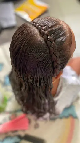 Tutorial de tranca tiara #penteado #penteadosfaceis #penteadolindo #penteadosimples #penteadoinfantil #tranças #trançatiara #tutorialdetrança 