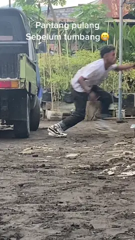 Tanah talalu miring😁🤣 #fyp #mabo @Lia_dlu @. @Polisitako @Little_boy @MILIK ORANG 
