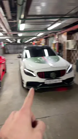 Рука не поднимается убрать с нее палец ❤️