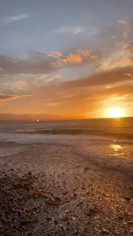 Can’t wait for the next time I’m up there. Untouched wilderness is my favorite. #travel #pnw #washington #travel #vanlife #view #bestview #2022 #trend #trending #wilderness #adventure #beach #coast #solotravel #single 