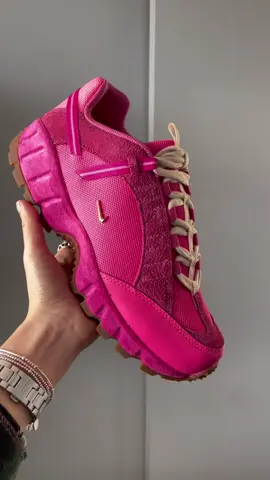 Unboxing de la Nike Air Humara LX Jacquemus Pink 💗 #unboxing #jacquemus #nikejacquemus #nike 