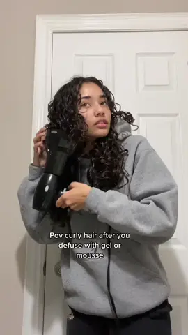 it b crunchy crunchy #hair #curlyhair #crunchy #foryou 