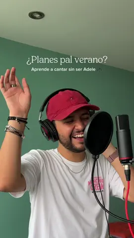 Nos vemos en los grammys. 💋 @laprofedecanto #planeslima #quehacerenlima #clasesdecanto #aprendeacantar 