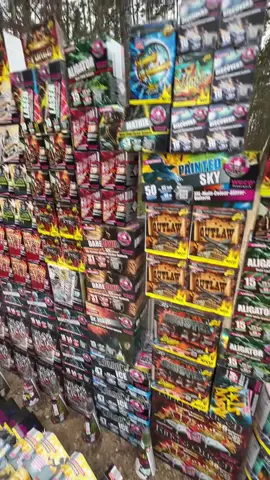 Das ist so gestört ! 🤯😂💥 #silvester22 #lidl #aldi #norma #kaufland #feuerwerk #pyro