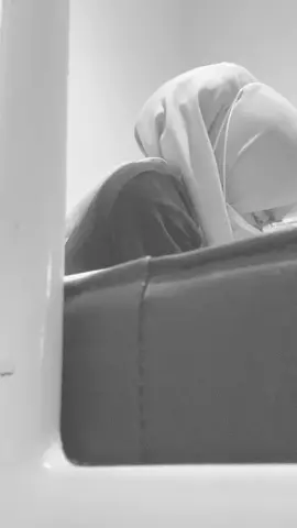 Selalu ikut terharu kalo lagi nolong lahiran, krn perjuangan menjadi seorang ibu itu sungguh luar biasa🥹 #persalinannormal #tiuptiuplahir #melahirkannyaman #bidan #fyp