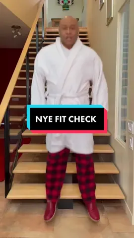 Who’s with me? #happynewyear2023 #nye #nyefitcheck #OOTD #tuxedo #seanjohn #pjs 