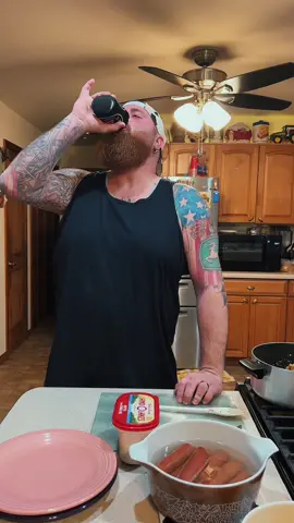 #fypシ #foryou #foryoupage #fyp #fy #indiana #pinkysup #waaaygood #everydayfunday #jasonwhatareyoudoing #KAYKissCountdown #jimmyjohns @jimmyjohns 