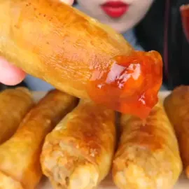 Một chiếc mukbang giòn rụm. #ancungtiktok #mukbang #food #giòntan #giòn_rụm_siêu_ngon #asmr #lòngbònướng #korean #mukbangkorean #siêungon 