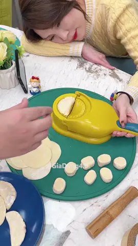 Rất buồn ngủ nhưng bị bắt đi nấu ăn, cái kết =)) -  #hottrend  #xuhuong #giadungthongminh #thinhhanh #tiktokshop #foryou #gocsangtao #review #LearnOnTikTok 