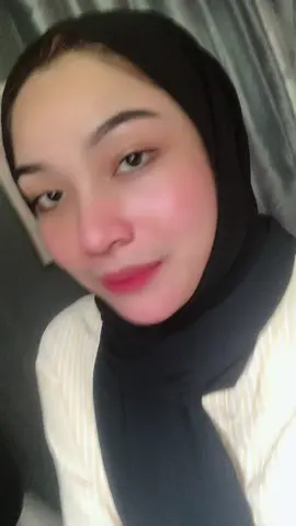 Ada yg nak beli mask serum mutiara by sha tak? Kalau  Ada komen ok 