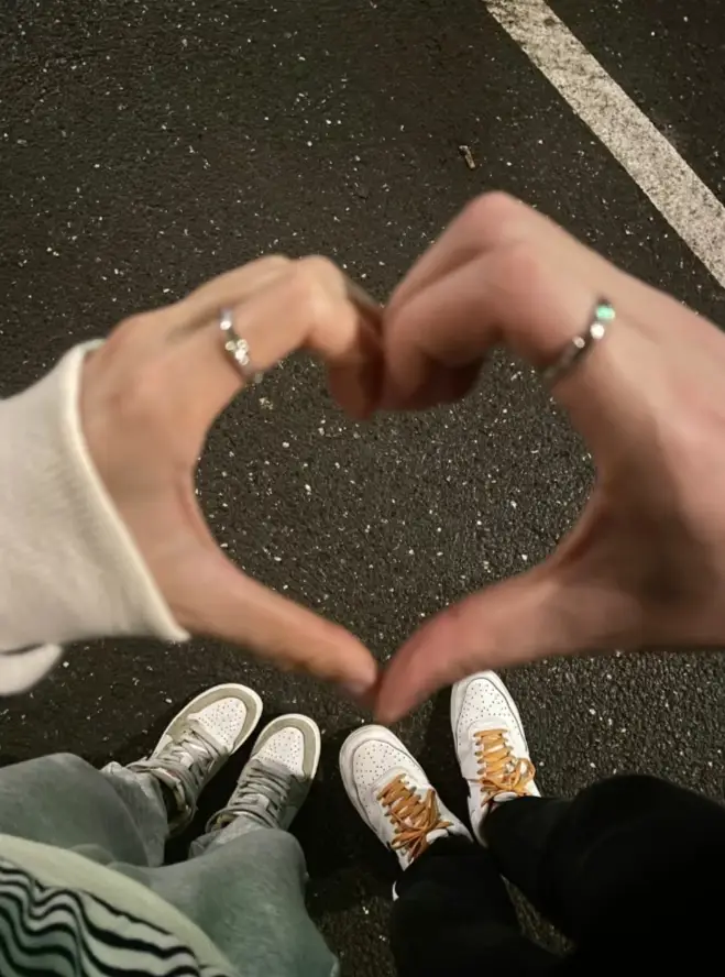 Tips chụp ảnh nắm tay với ngy🤗#xuhuong #affcup2022 #capdoi #inlove 