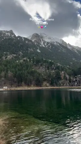 Hola 2023, no me decepciones ✨🏔 #2023 #welcome2023  #snow #pirineos #tiktok #hazlo #viajes #añonuevo #leiva #landscape #momentos #Love #formigal #nature #frases #spain 