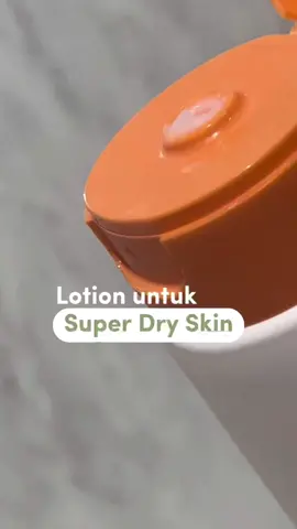 Punya kulit yang kering?! Udah coba calendula lotion ini belum?!🤩🥰 #fyp #foryoupage #biotalk #eksim #dermatitis #dryskin #dailylotion 