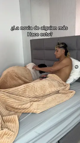 Mi novia es la única que hace esto?#parati #viral #fyp 