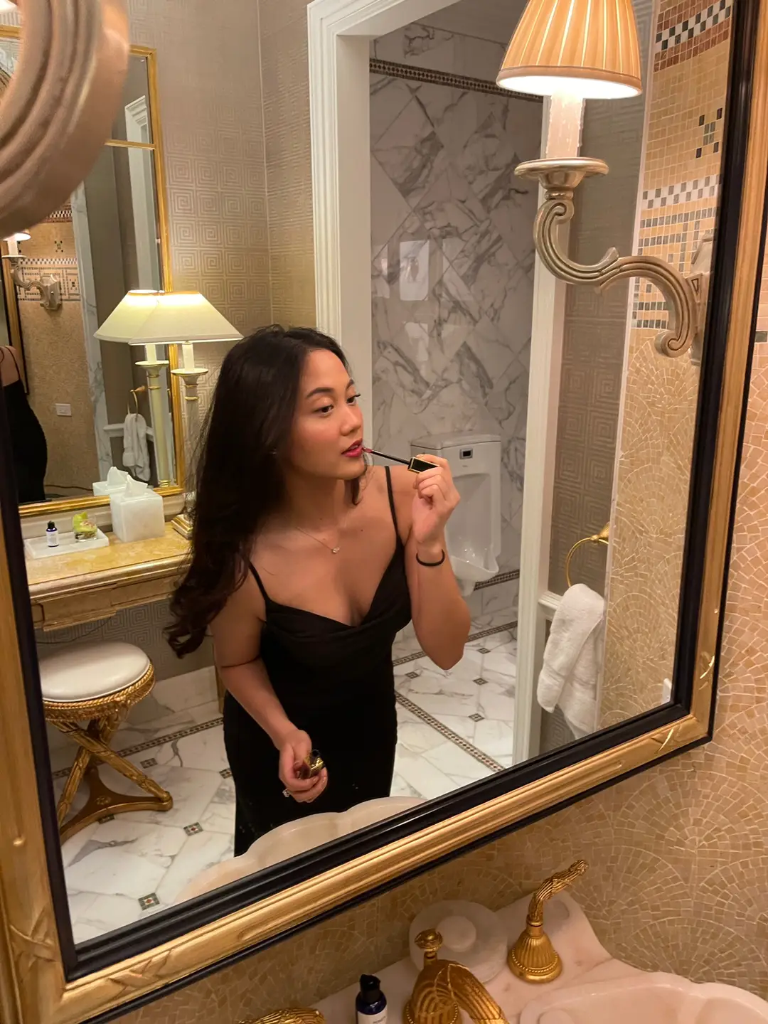 NYE dump🖤 ig: @raisyaroeslani