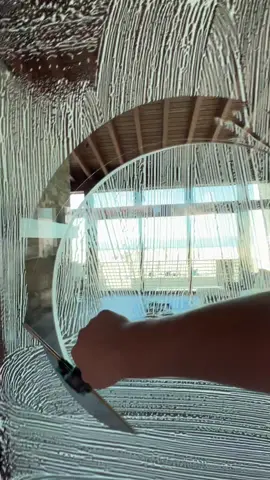 Satisfaction guaranteed 👀👏💦 #windowcleaning #windowcleaner #oddlysatisfying #oddlysatisfyingvideo #satisfyingvideo #CleanTok #cleaningtiktok #fypシ #foryoupage 